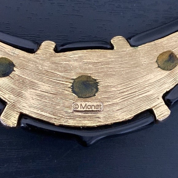 Vintage Monet Gold Tone Necklace - Picture 8 of 9